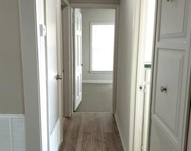 1314 S Mirick Avenue - Photo Thumbnail 6