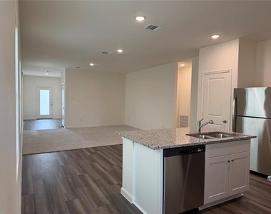 609 Merced River Lane - Photo Thumbnail 7