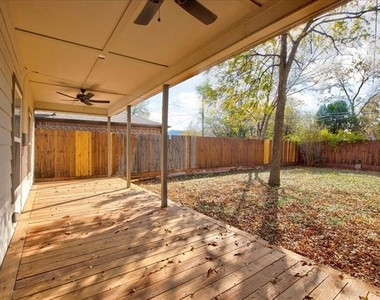 2521 Benbrook Boulevard - Photo Thumbnail 26