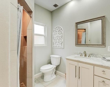 2521 Benbrook Boulevard - Photo Thumbnail 21