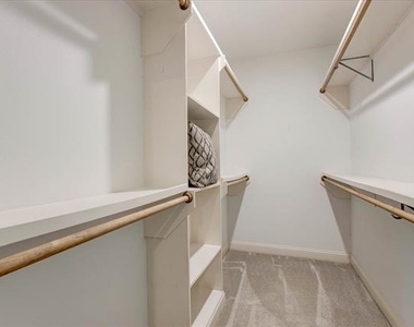 2521 Benbrook Boulevard - Photo Thumbnail 18