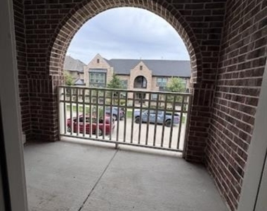3657 Dutchess Drive - Photo Thumbnail 14