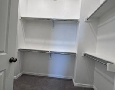 3657 Dutchess Drive - Photo Thumbnail 12