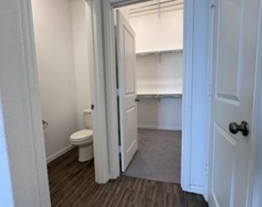 3657 Dutchess Drive - Photo Thumbnail 16