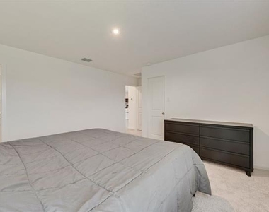 14112 Hammersmith Street - Photo Thumbnail 15
