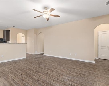 1431 Park Trails Boulevard - Photo Thumbnail 1