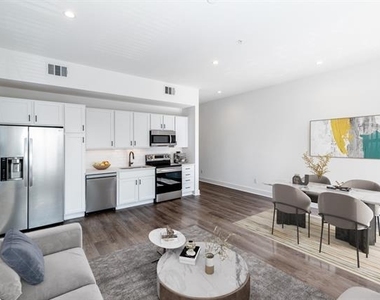 617 N Tyler Street - Photo Thumbnail 2