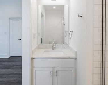 617 N Tyler Street - Photo Thumbnail 7