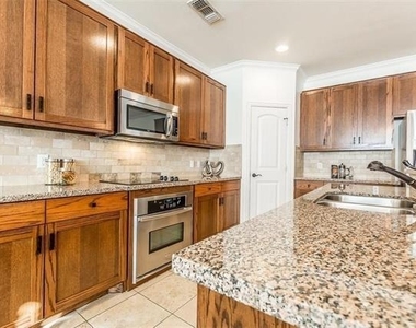 4415 Gennaro Street - Photo Thumbnail 1