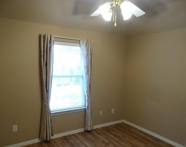 15785 Scenic Road - Photo Thumbnail 18