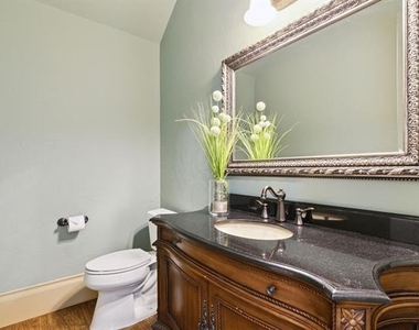 5501 Lake Geneva Court - Photo Thumbnail 25