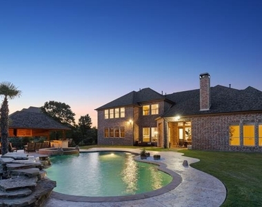 5501 Lake Geneva Court - Photo Thumbnail 2