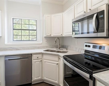 3405 Binkley Avenue - Photo Thumbnail 9