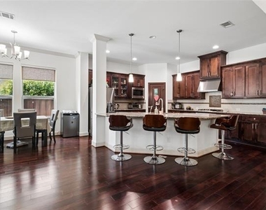 6715 Castillo Street - Photo Thumbnail 3