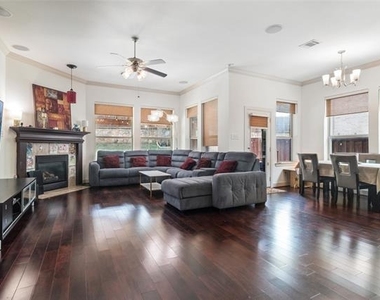 6715 Castillo Street - Photo Thumbnail 2