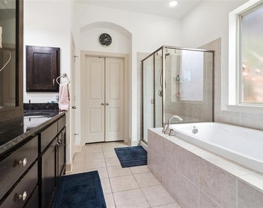 6715 Castillo Street - Photo Thumbnail 12