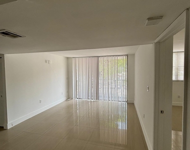 8002 Sw 149th Avenue - Photo Thumbnail 13