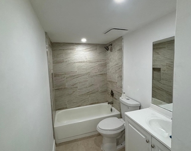 8002 Sw 149th Avenue - Photo Thumbnail 1