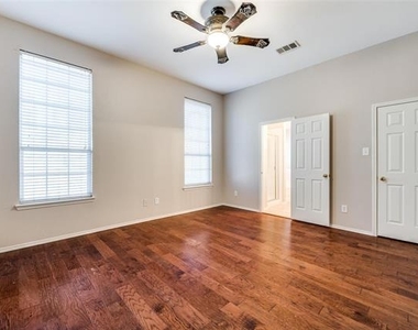 6752 Longhorn Trail - Photo Thumbnail 9