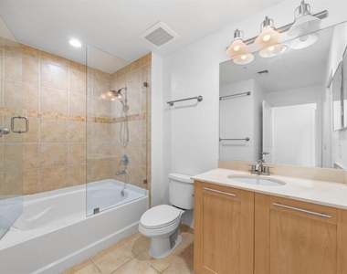 511 Se 5 Avenue - Photo Thumbnail 12
