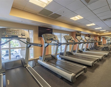 511 Se 5 Avenue - Photo Thumbnail 22