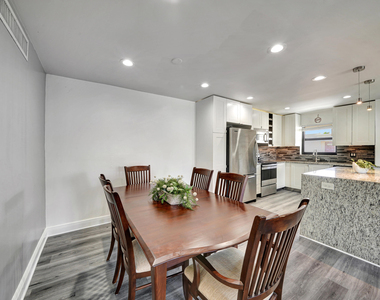 516 Osprey Drive - Photo Thumbnail 17
