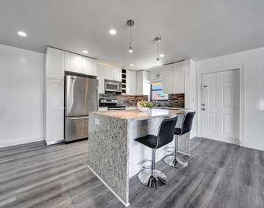 516 Osprey Drive - Photo Thumbnail 8