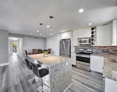516 Osprey Drive - Photo Thumbnail 10