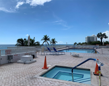 1370 S Ocean Boulevard S - Photo Thumbnail 37