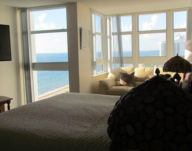 1370 S Ocean Boulevard S - Photo Thumbnail 12