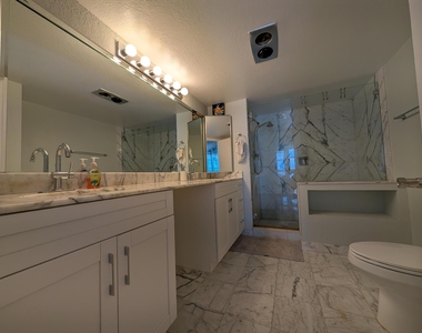 1370 S Ocean Boulevard S - Photo Thumbnail 15