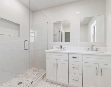 4015 Washington Road - Photo Thumbnail 14