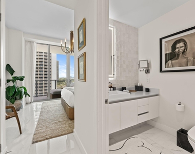 3100 N Ocean Drive - Photo Thumbnail 35