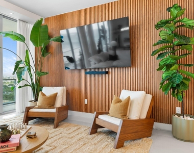 3100 N Ocean Drive - Photo Thumbnail 19
