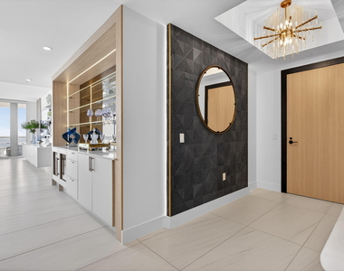 151 N Seabreeze Boulevard - Photo Thumbnail 9