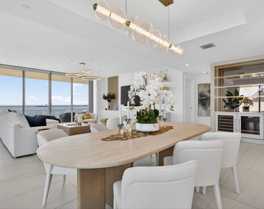 151 N Seabreeze Boulevard - Photo Thumbnail 16
