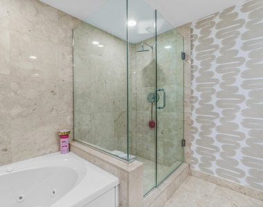550 Okeechobee Boulevard - Photo Thumbnail 15