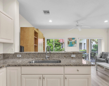 8931 Sandshot Court - Photo Thumbnail 5