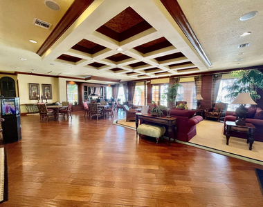 120 Yacht Club Way - Photo Thumbnail 18