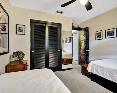 420 Ne 36th Street - Photo Thumbnail 32