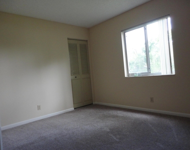 4801 Sable Pine Circle - Photo Thumbnail 7