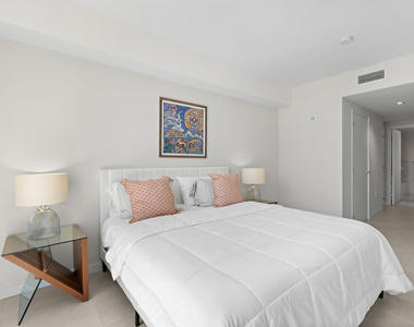 401 N Birch Road - Photo Thumbnail 16