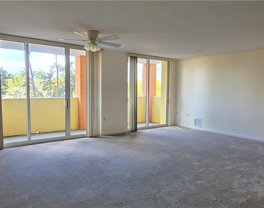 2001 N Ocean Boulevard - Photo Thumbnail 8