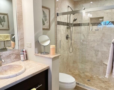 2707 Fairway Drive N - Photo Thumbnail 8