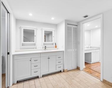 529 S Flagler Drive - Photo Thumbnail 26