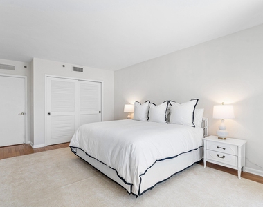 529 S Flagler Drive - Photo Thumbnail 19