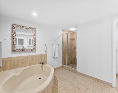529 S Flagler Drive - Photo Thumbnail 27
