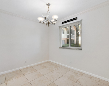 9777 Westview Drive - Photo Thumbnail 4