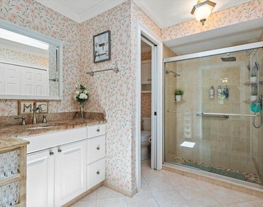 1345 Sw Cedar Cove - Photo Thumbnail 25