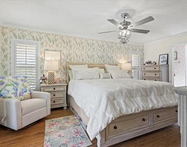1345 Sw Cedar Cove - Photo Thumbnail 22